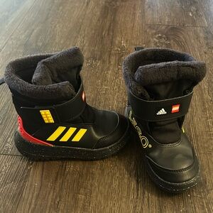 Adidas x LEGO winterplay boots, size 9K Soft, cozy , warm